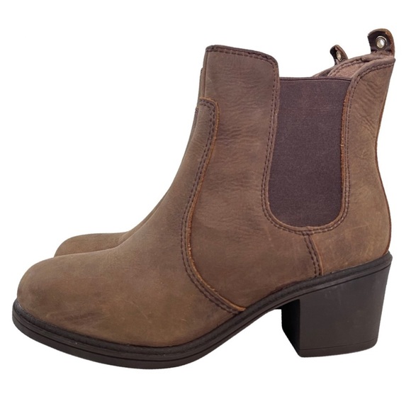 Kodiak Canada’s Waterproof Heeled Chelsea Boot Size 9 Brown Leather Pull On - Picture 3 of 11